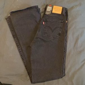 NWT Levi’s ribcage boot jean